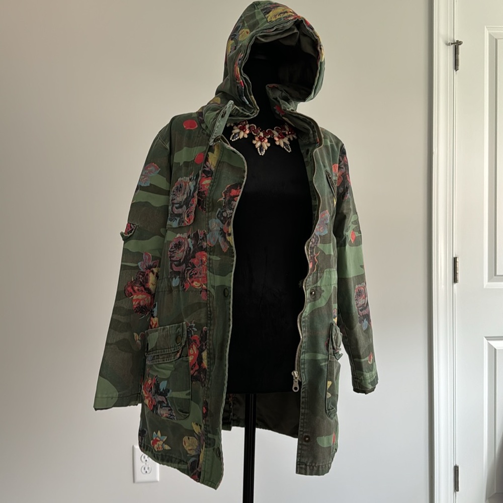 Jacket - Picture 2 of 4